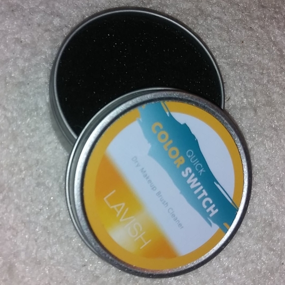 Lavish quick color switch pad